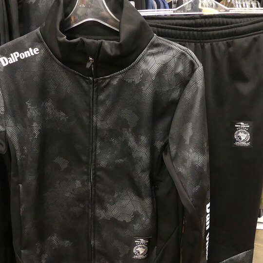 スポーツアパレル,ジュニアアパレル,コート・アウターの